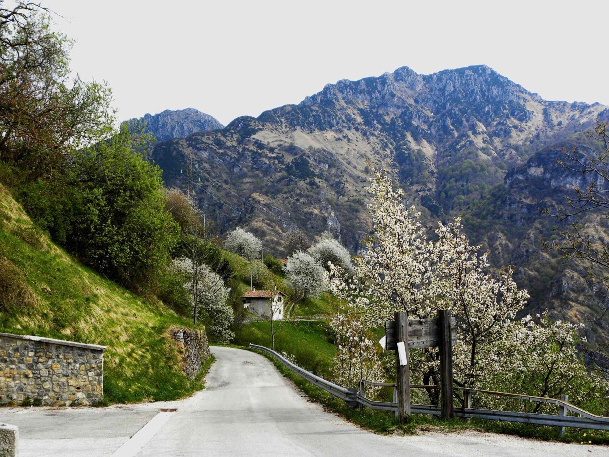 B&B Piccolo Tibet Lavenone Экстерьер фото